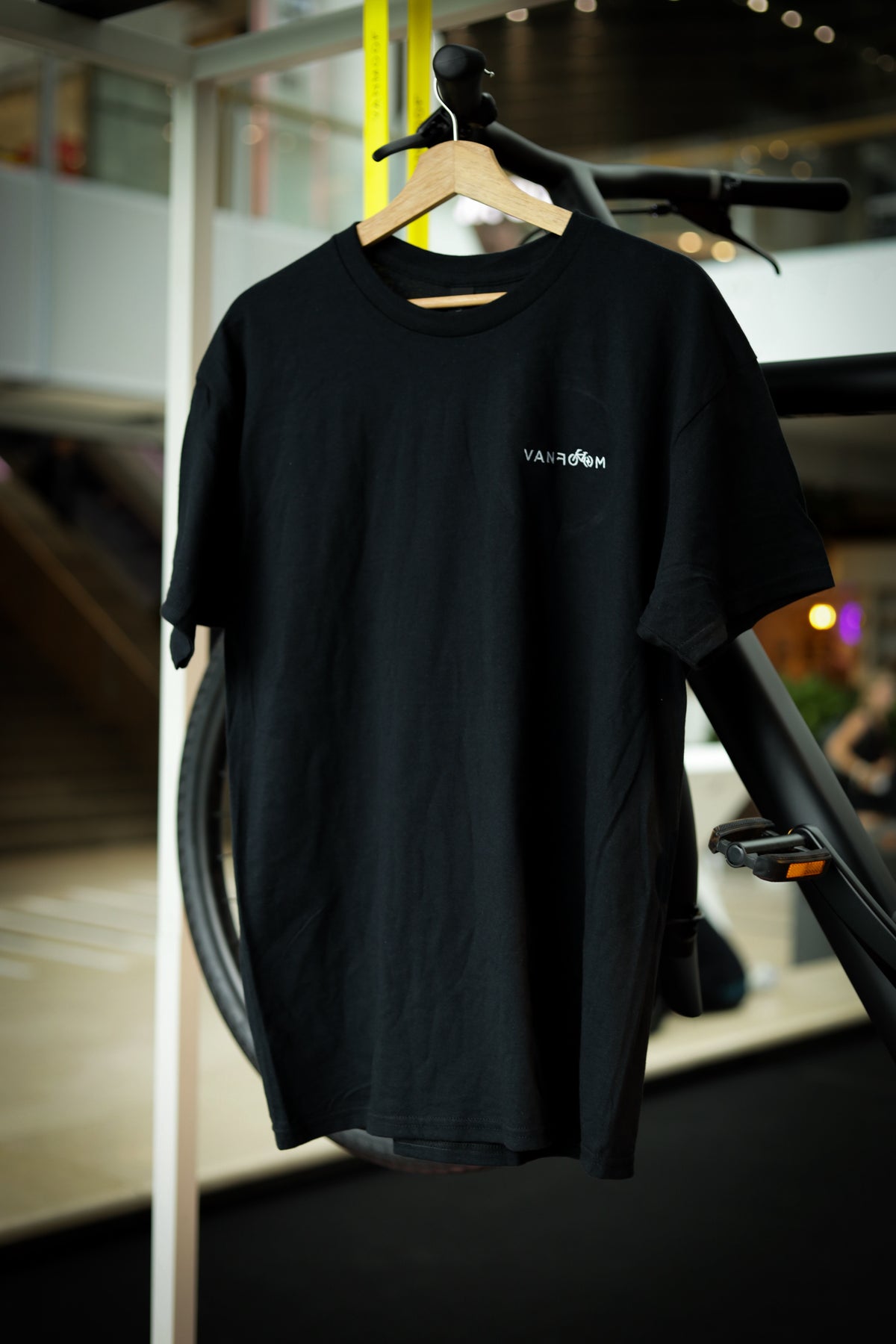 VanFoom crew T-shirt